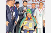 Dr. Thumbay Moideen receives Global Leadership Award 2026, awards Rs 1.5 crore MD Scholarship